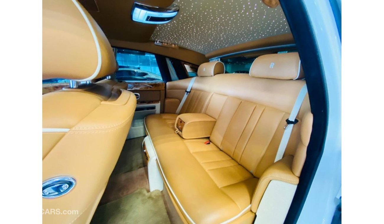 رولز رويس فانتوم 2016 Rolls Royce Phantom, Gcc low miles , Pristine condition