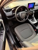 Toyota RAV4 2.5L (4WD) LE