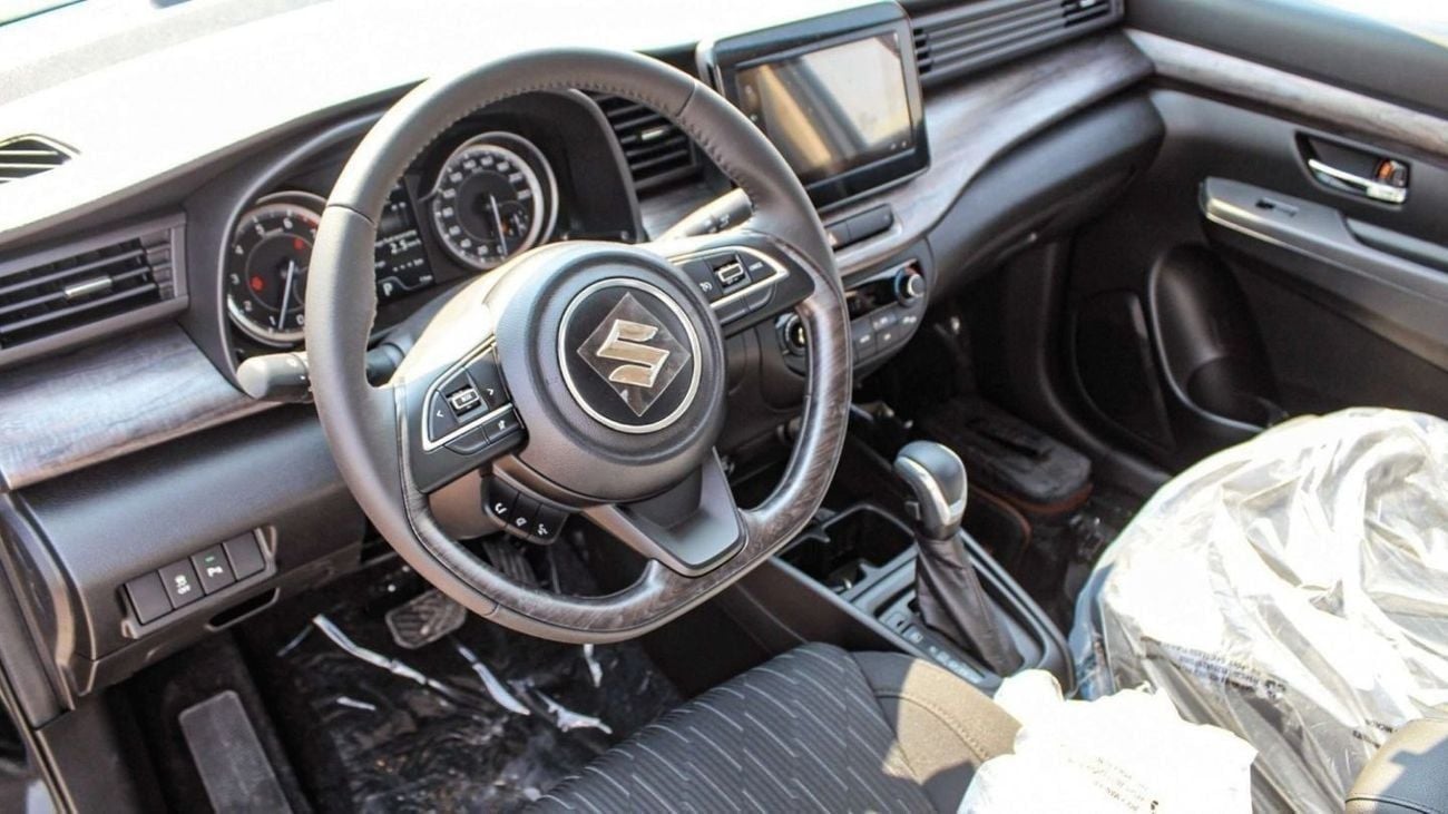 Suzuki Ertiga SUZUKI ERTIGA 1.5L GLX AT 2025