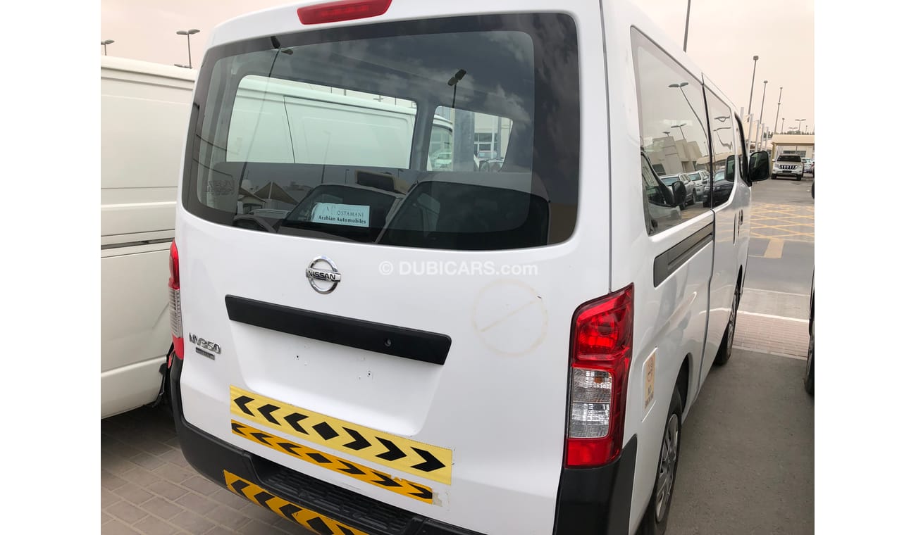 Nissan Urvan Nissan Urvan Nv350 13 seater,Model:2013. Excellent Condition