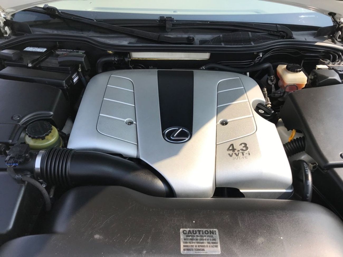 Lexus LS430 وارد أمريكي فل ألترا بدون حوادث بدون صبغ
