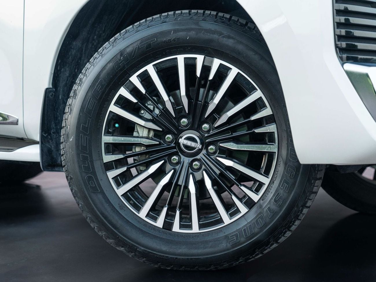 نيسان باترول AED 3,381 PM • PATROL SE PLATINUM • ONLY 45,000 KMS • OFFICIAL NISSAN WARRANTY UNTIL 2028 OR 100K KM