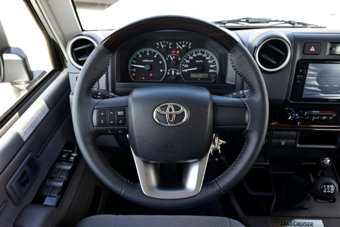 Toyota Land Cruiser 70 76  Limited V8 4.5L Turbo Diesel 4wd Manual Transmission