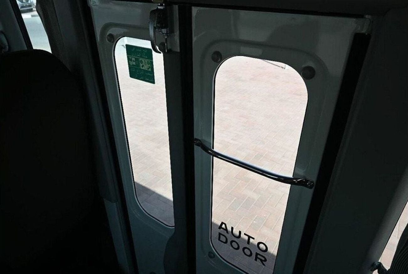 تويوتا كوستر TOYOTA COASTER 4.0L DIESEL 23 SEATER MANUAL TRANSMISSION 2025