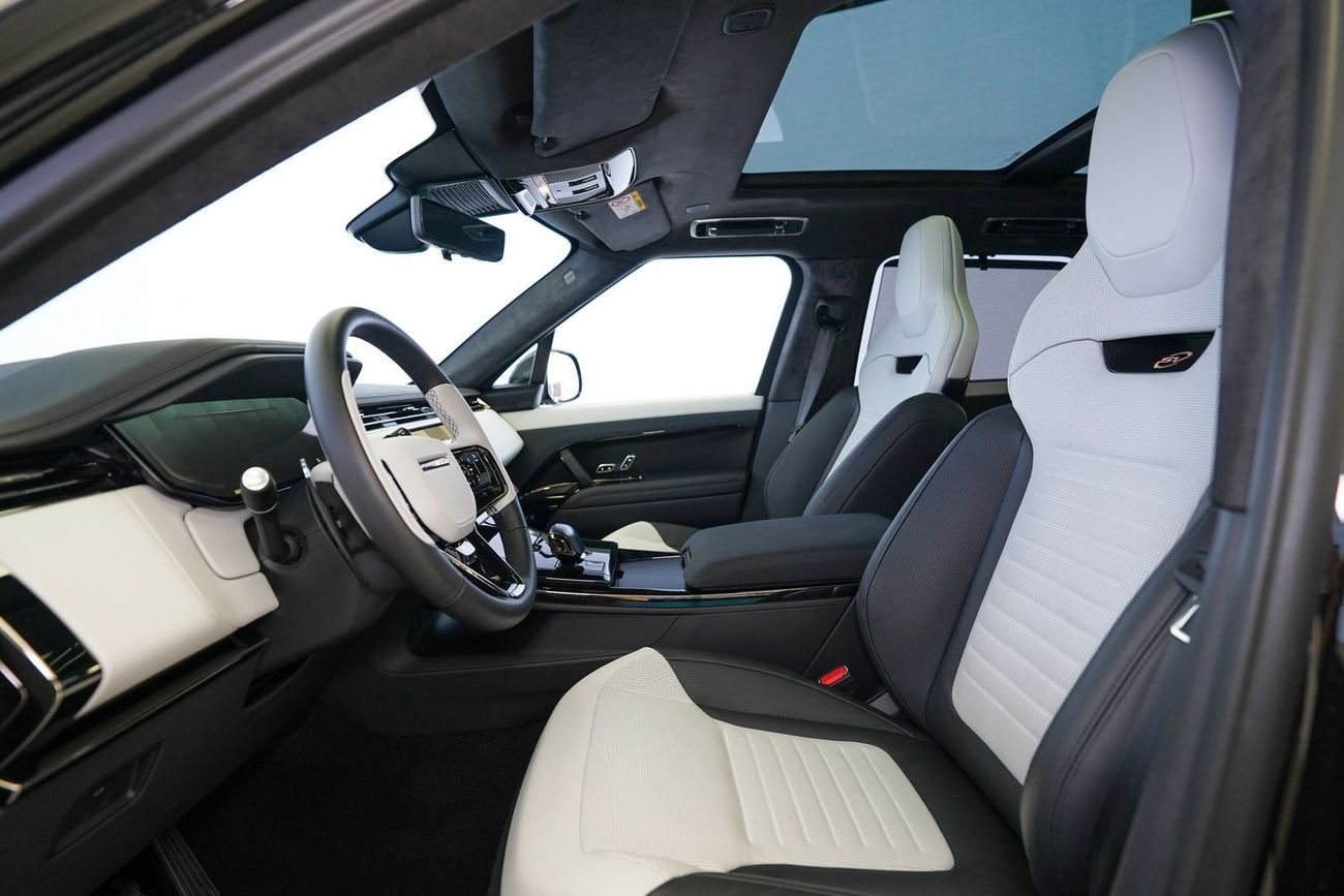 Land Rover Range Rover Sport SV Edition Two P635 4.4L SV Edition One P635 4.4L