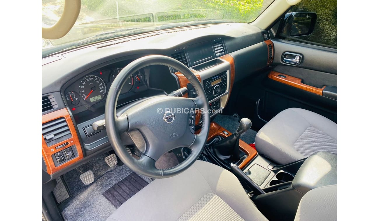 Nissan Patrol Safari Nissan patrol safari 2018 manual gear full option perfect condition original paint