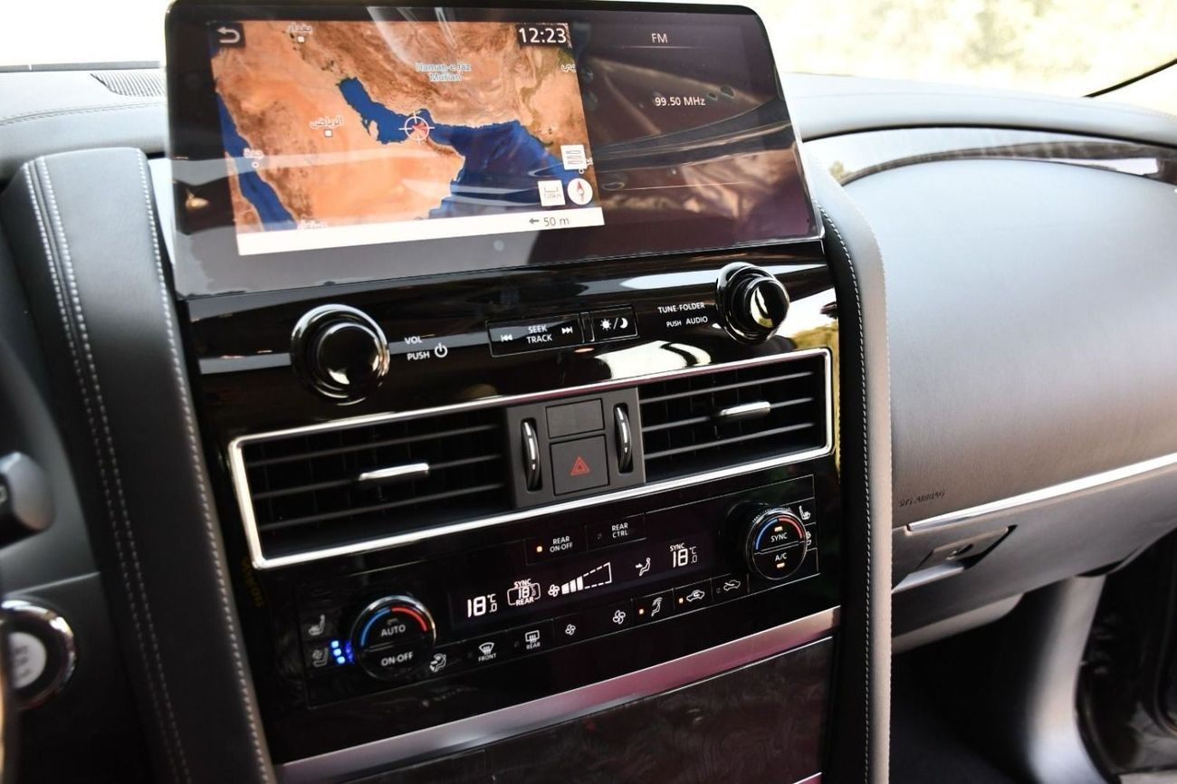 Nissan Patrol Nissan Patrol Platinum 2024 0km  Black / red