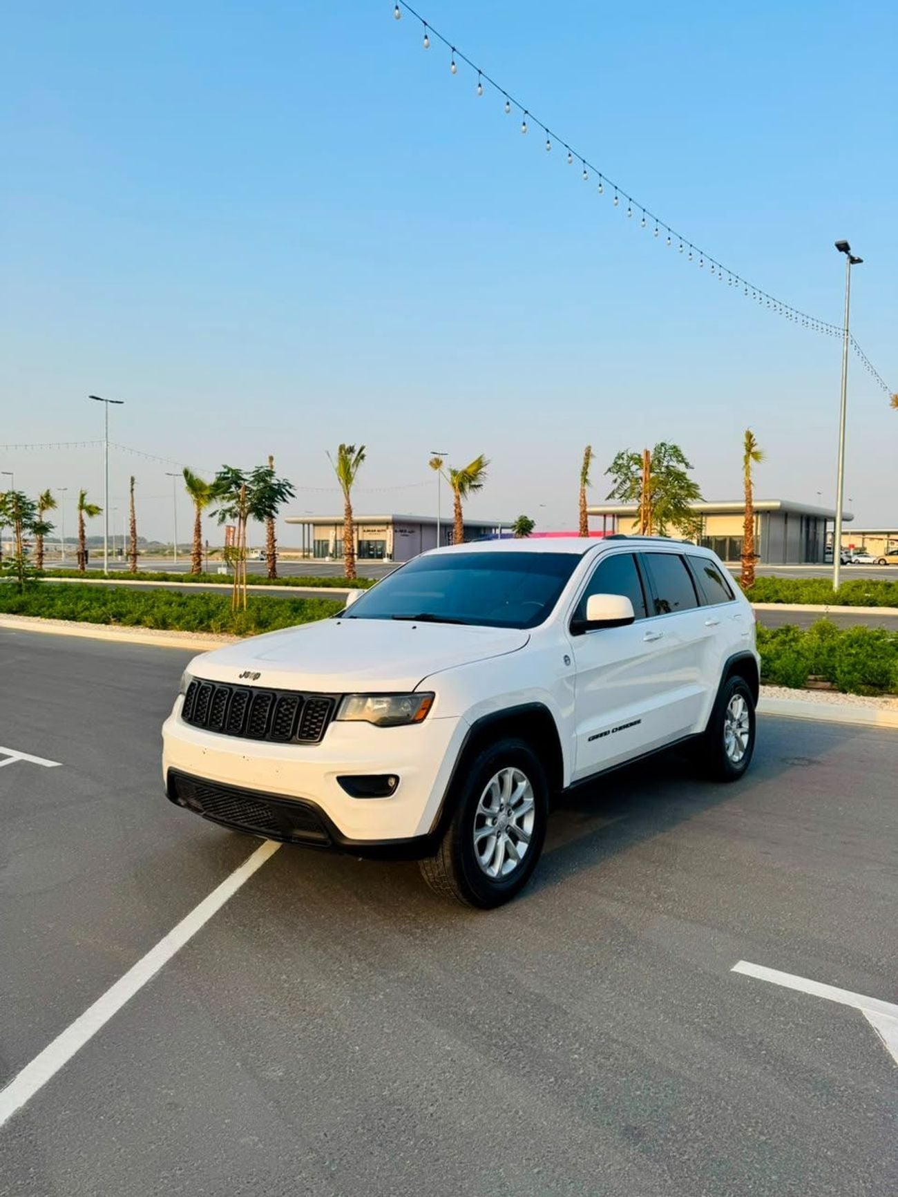 Jeep Grand Cherokee LAREDO