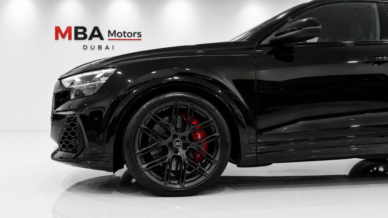 Audi RSQ8 PERFORMANCE