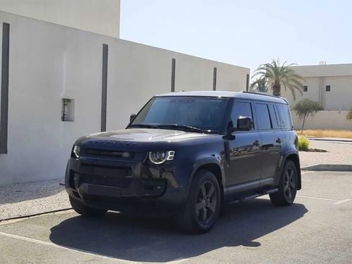 لاند روفر ديفندر 110 P400 HSE