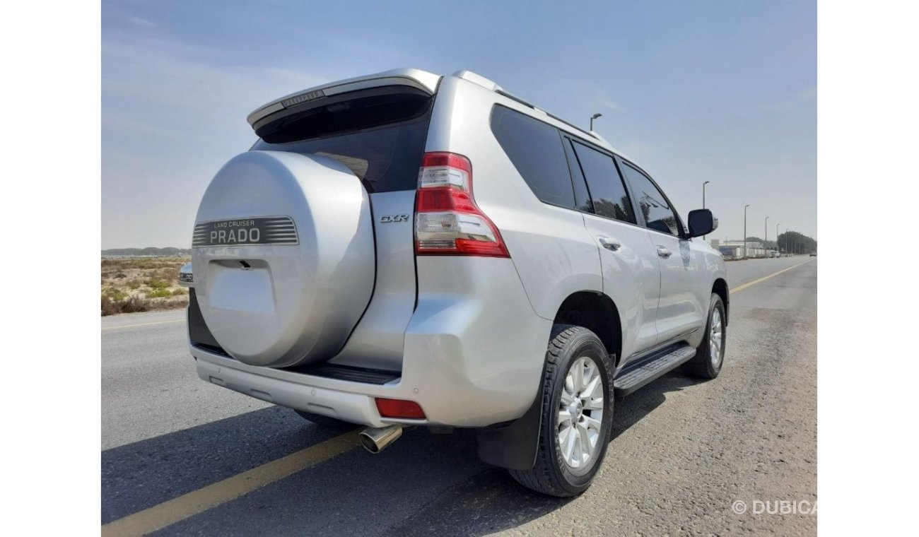 Toyota Prado Toyota Prado 2016 gcc V6 GXR sunroof  for sael