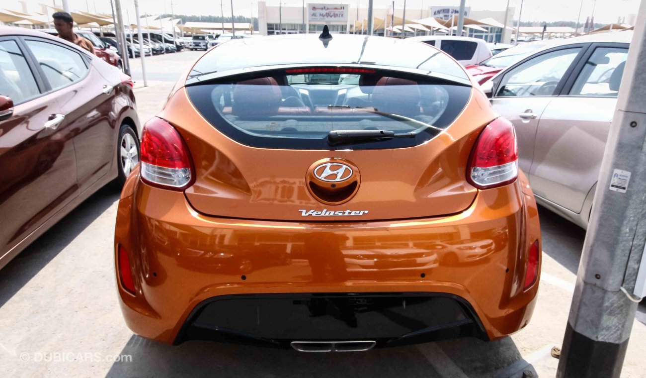 Hyundai Veloster