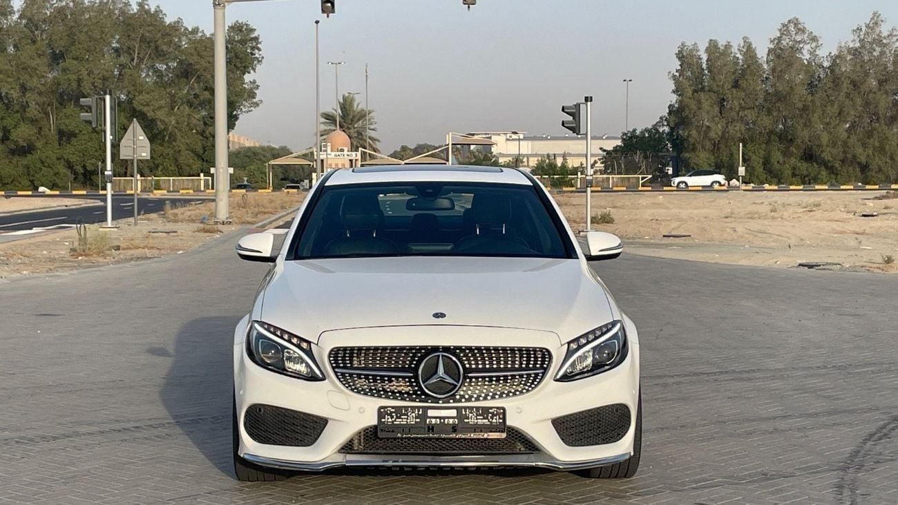 مرسيدس بنز C 300 Std 2.0L (241 HP)