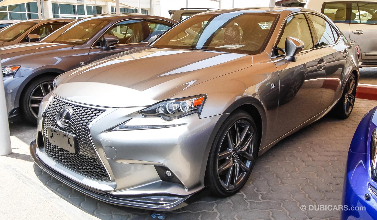 Lexus IS350