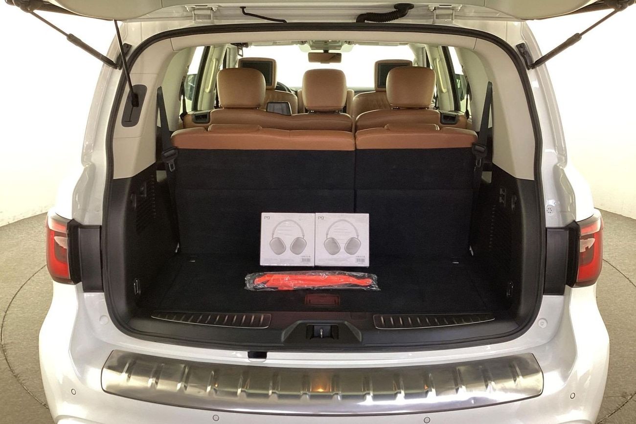 Infiniti QX80 Luxe Sensory ProActive - Black Edition | Guaranteed Warranty | 0 Down Payment