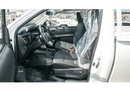 Toyota Hilux ECT0094 - Toyota Hilux SCab DLX - 2.4L Dsl Mt 4wd - White/Red