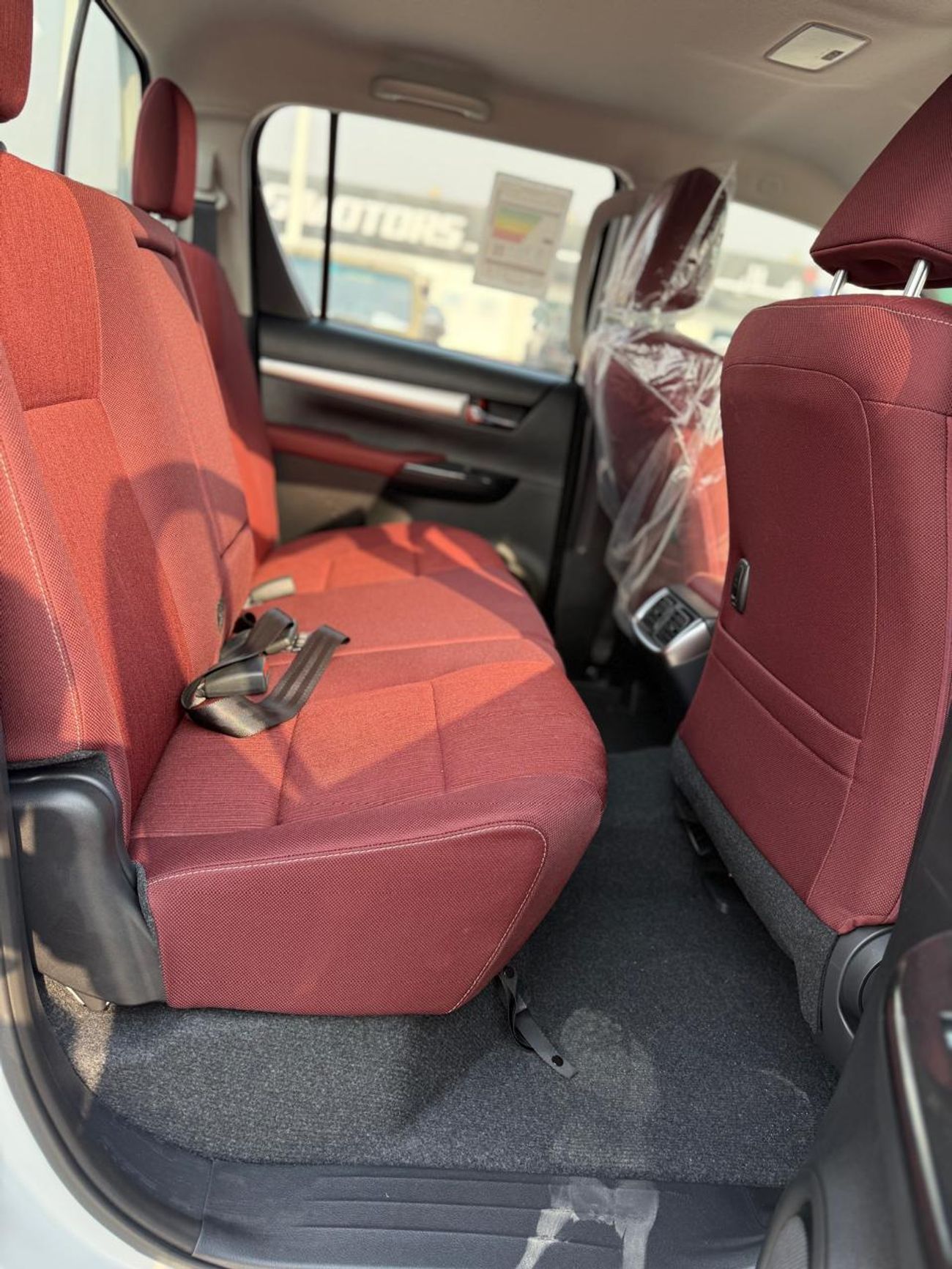 تويوتا هيلوكس HILUX D/C , GLXS-V , Full Option SR5 , 2.7L Petrol 4X4 , 2025 Model