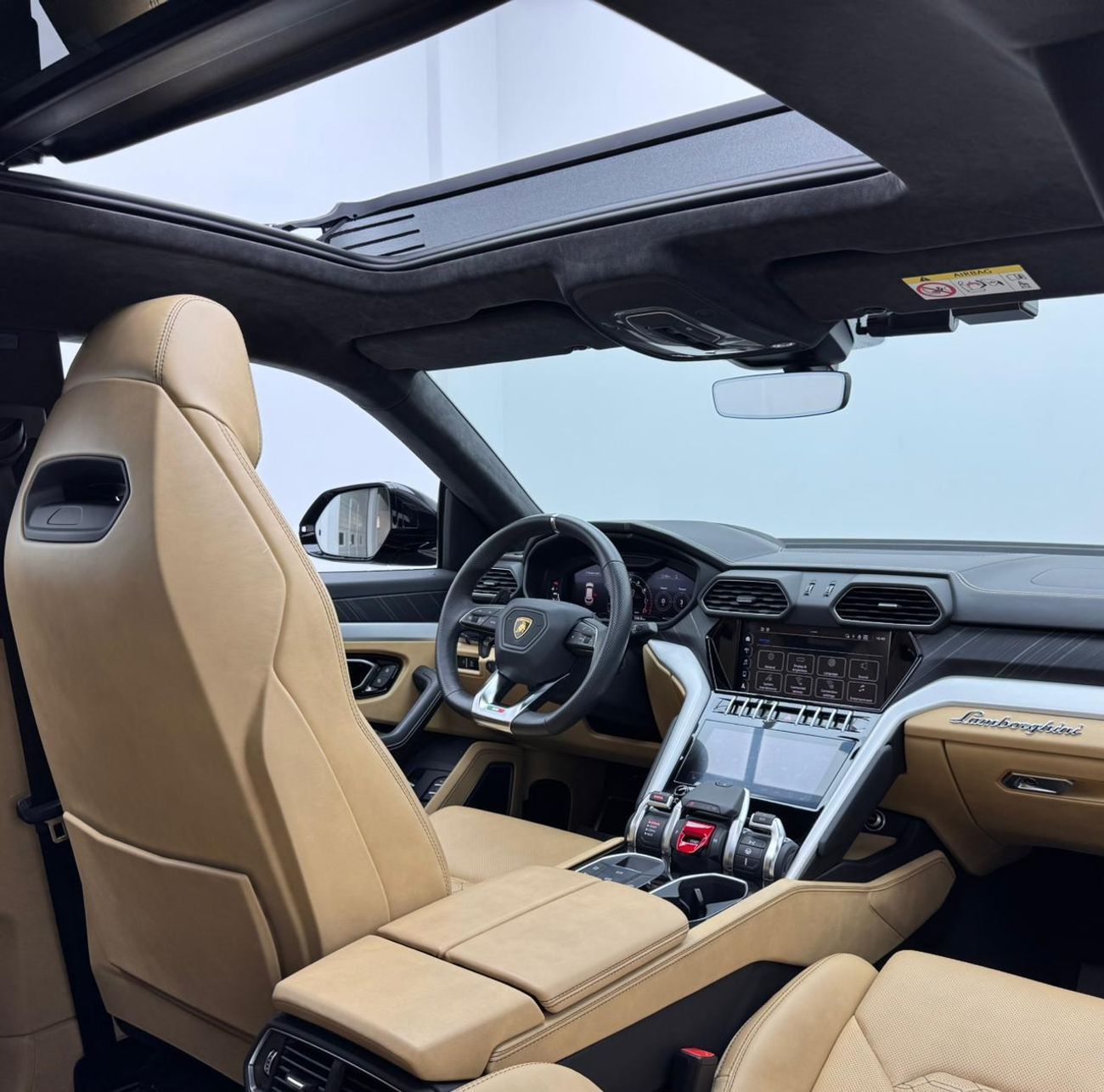 لامبورغيني اوروس STD 4.0T V8 2022 Lamborghini Urus, 1 Year Warranty