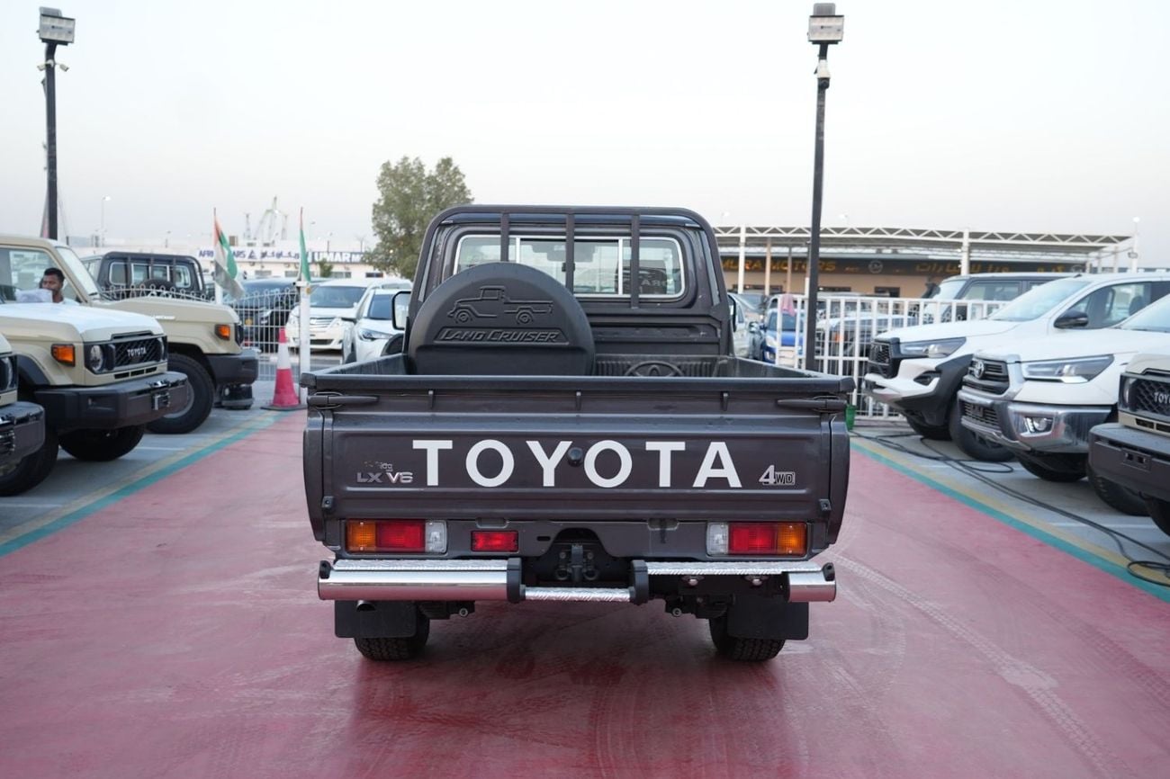 تويوتا لاند كروزر بيك آب TOYOTA LC79 PICK-UP SINGLE CABIN 4.0L V6 A/T 2026 FULL OPTION