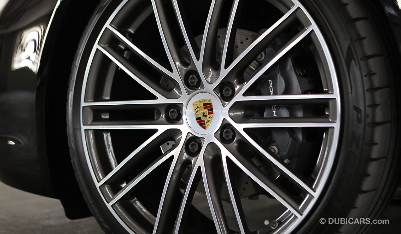 Porsche 718 Boxster 2019 (Porsche Warranty)