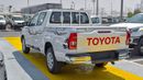 Toyota Hilux 2.7L M/T. RWD