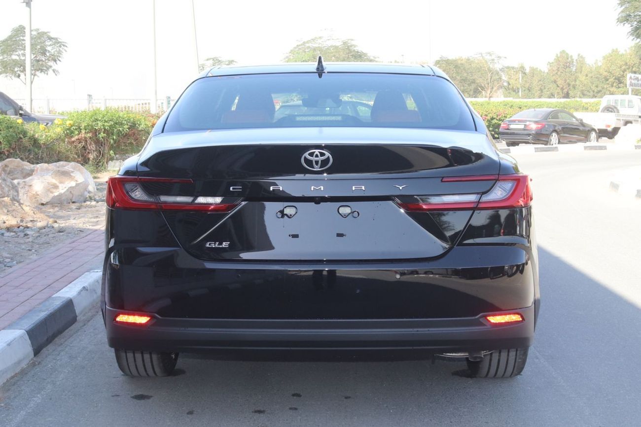 تويوتا كامري 2026 Model Toyota Camry GLE, 2.5L Petrol 2WD A/T