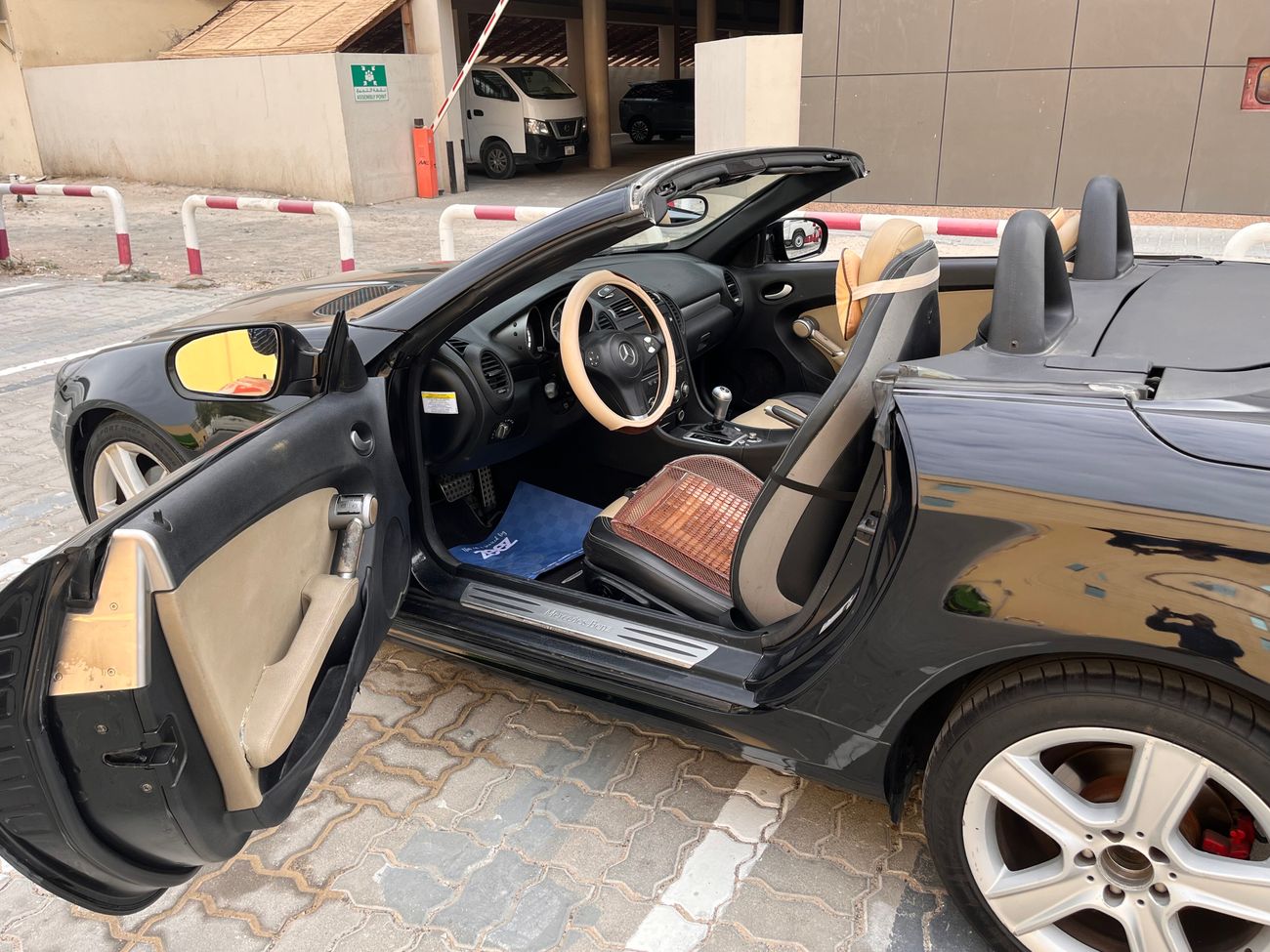 مرسيدس بنز SLK 300