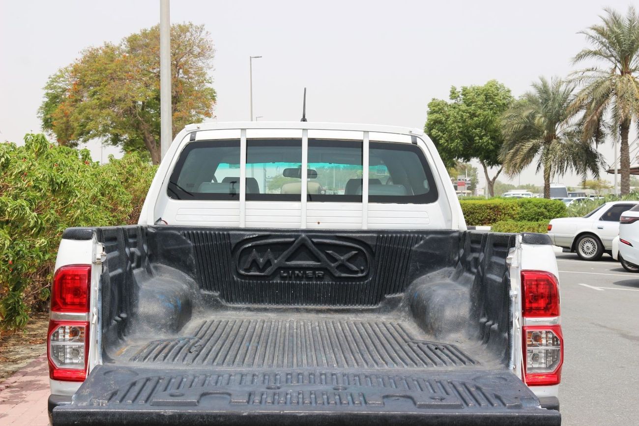 Toyota Hilux DLS