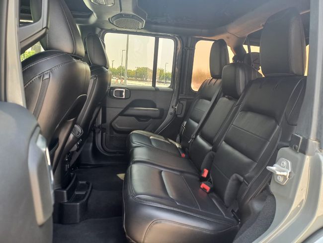 Jeep Wrangler Unlimited SPORT PLUS, миниатюра 30