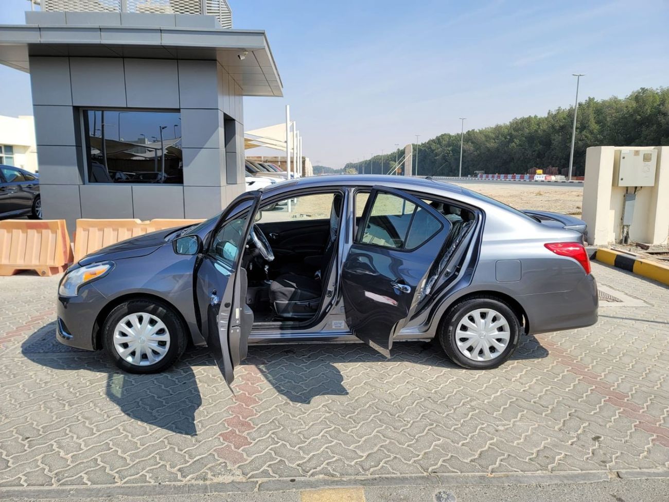 Nissan Versa Very Clean Car