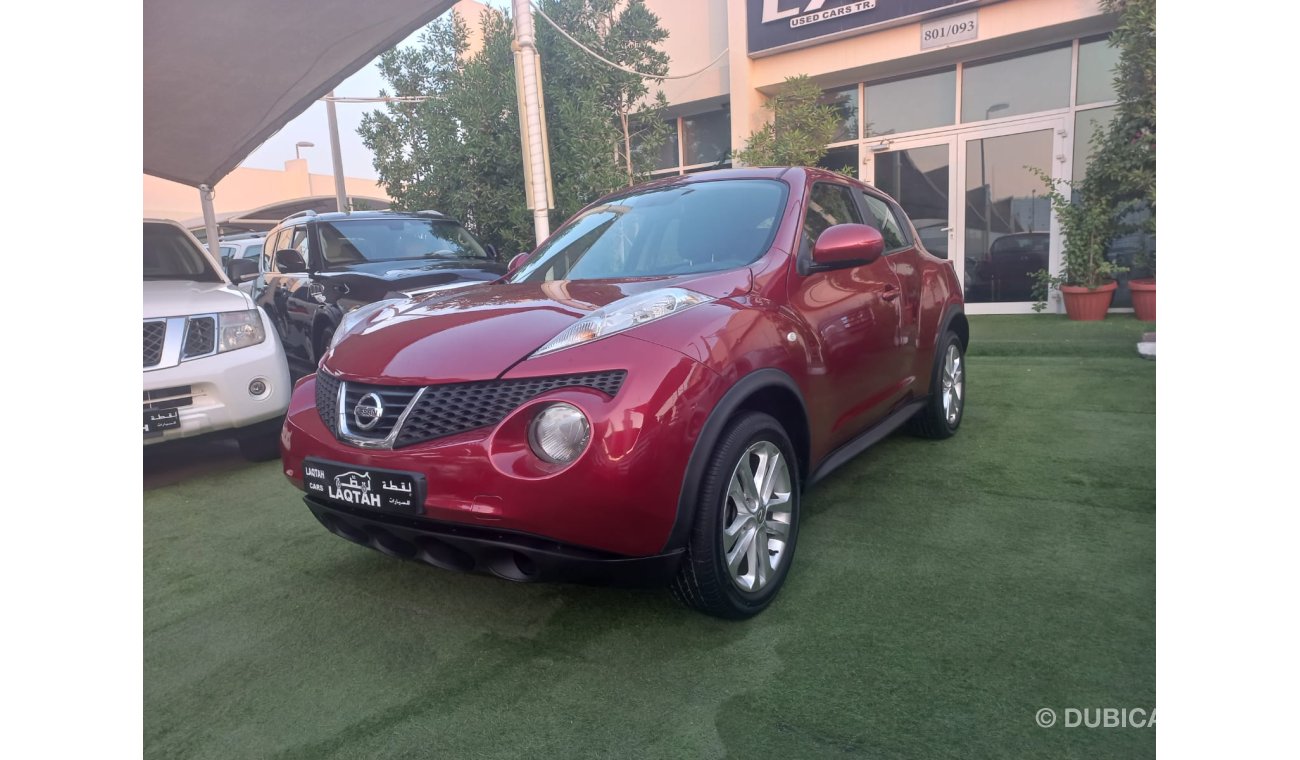 Nissan Juke GCC 2012 model, cruise control, steering wheel, sensors, in excellent condition