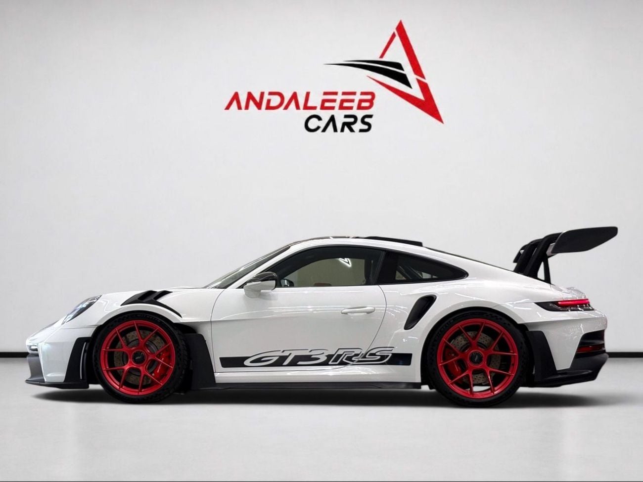Porsche 911 AED 20,400 P.M | 0% DOWN PAYMENT | PORSCHE 911 GT3 RS WEISSACH PACKAGE | 4.0L F6 | AGENCY WARRANTY |
