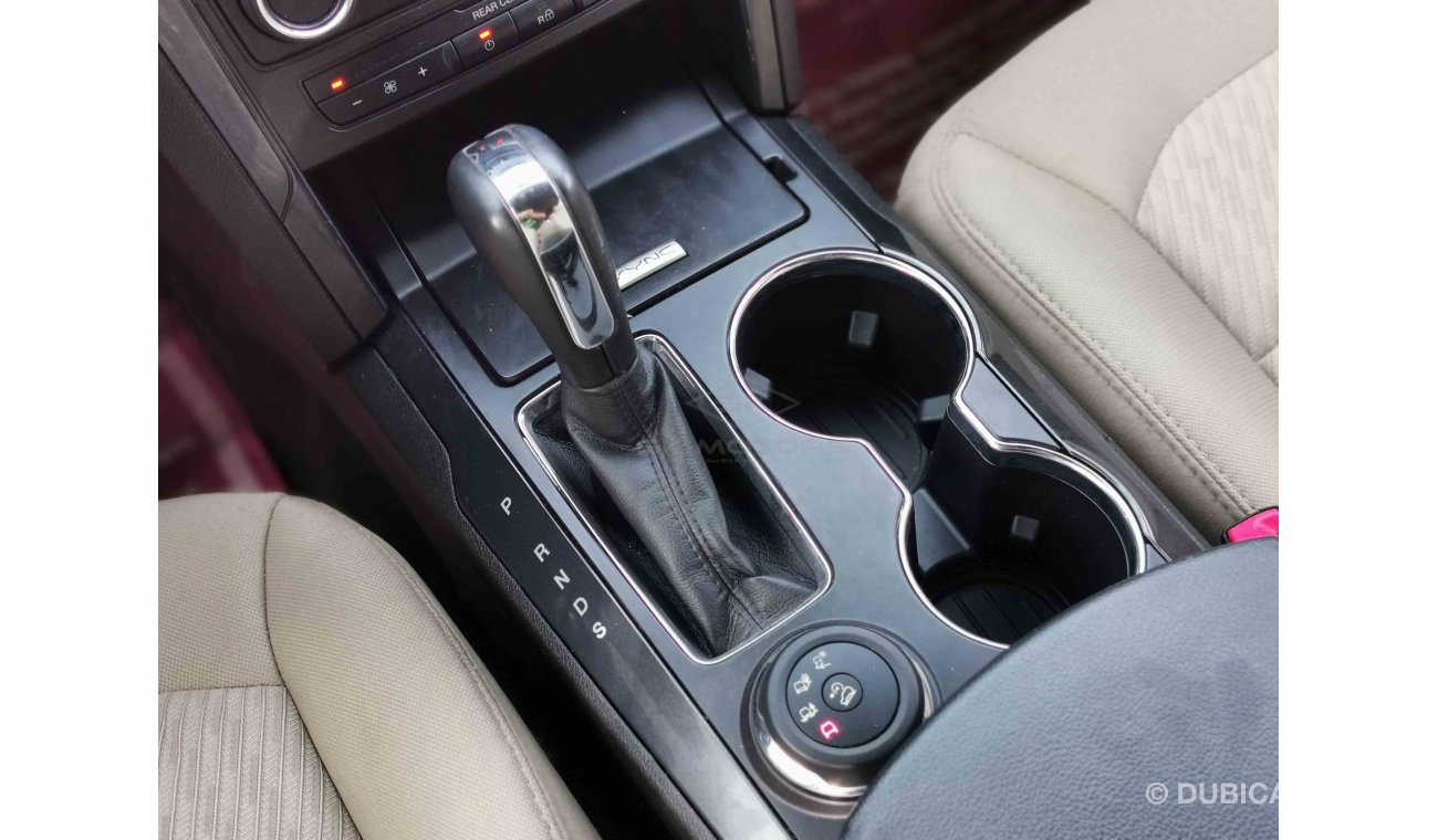 Ford Explorer 3.5L Petrol, 18" Rims, Multi Drive Mode, Bluetooth, Fabric Seats, LED Headlights, CD-USB (LOT # 548)