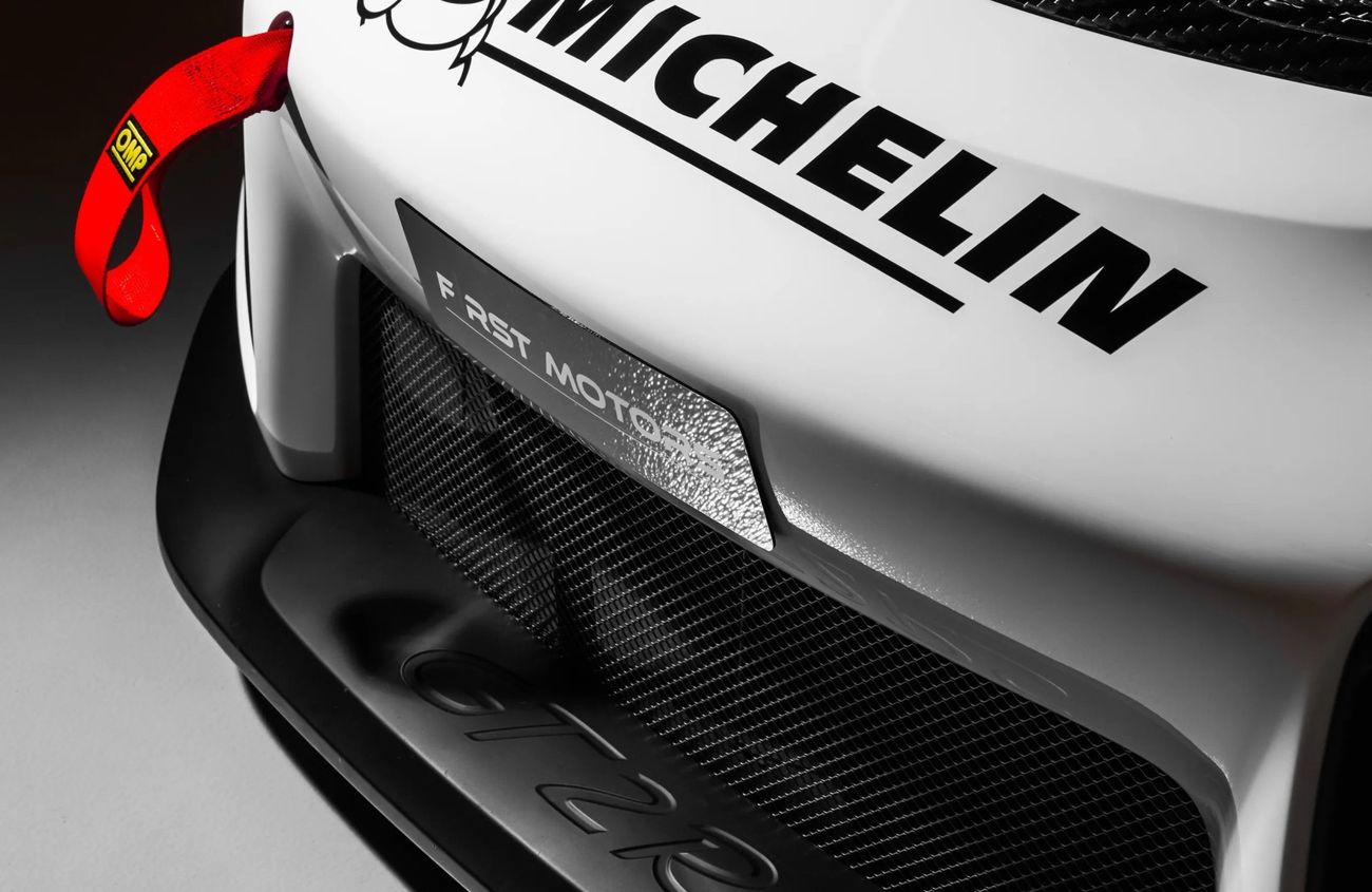 Porsche 911 3.8L F-6 Twin-Turbocharged Engine