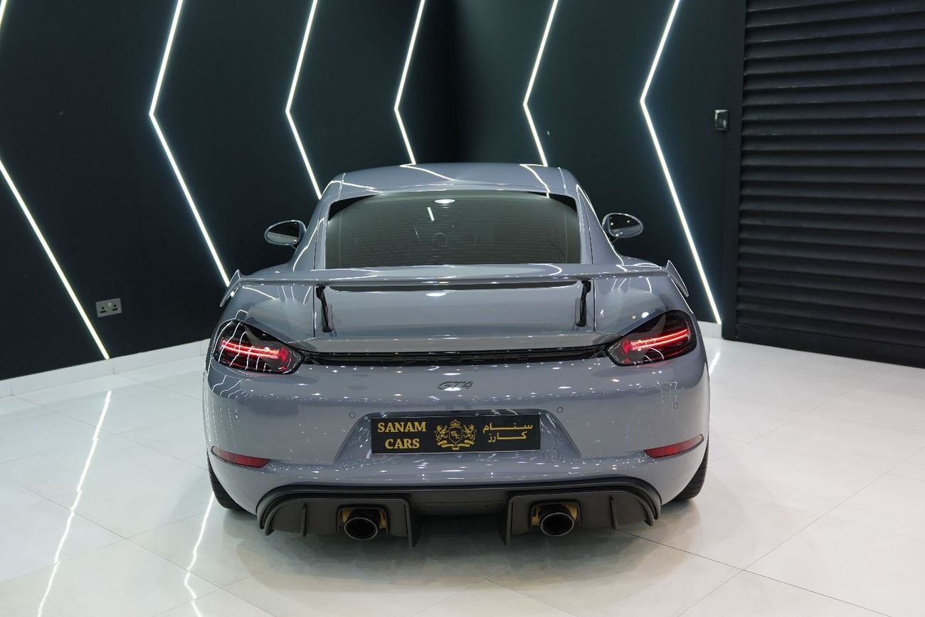 Porsche Cayman Cayman GT4, PDK Transmission, Carbon Interior, Sport Chrono Pack, Al Nabooda Warranty!!