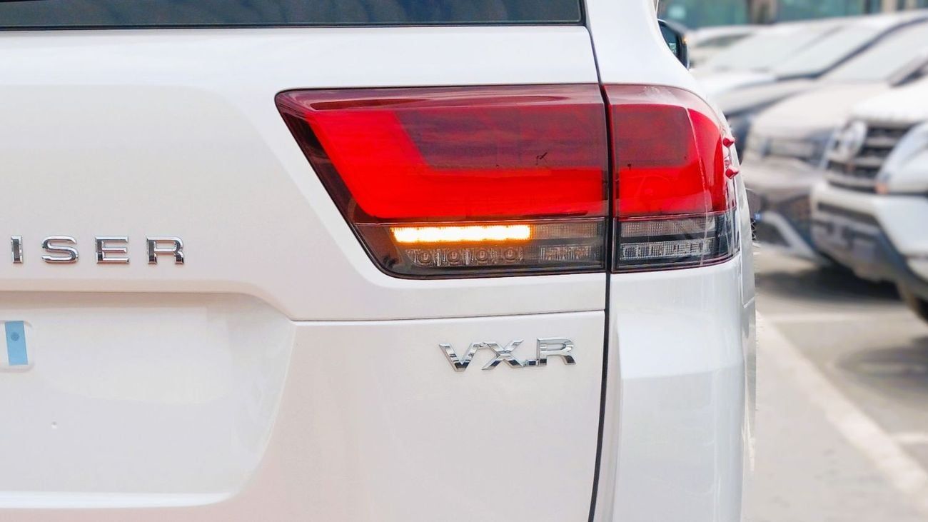 Toyota Land Cruiser Toyota LC300 VXR 3.5L Petrol TT 2025YM