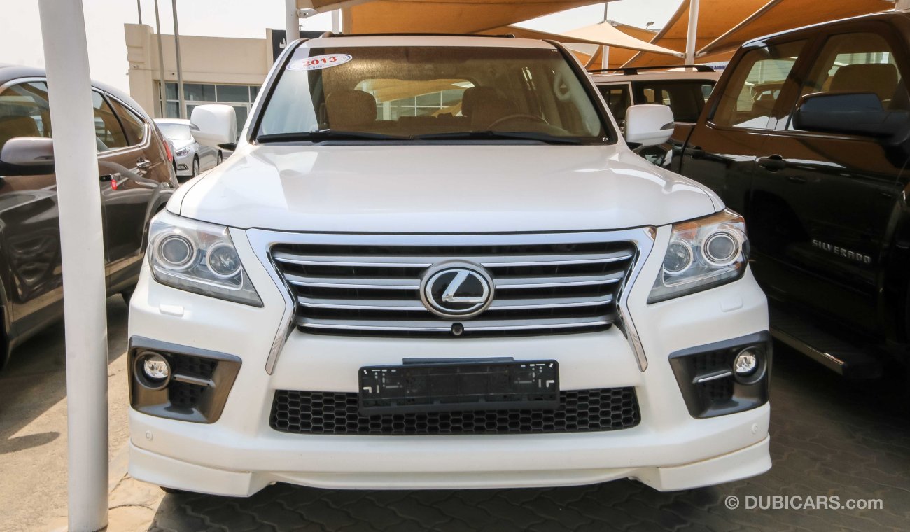 Lexus LX570 S