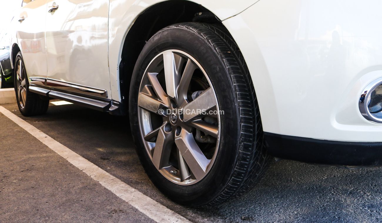 Nissan Pathfinder Platinum