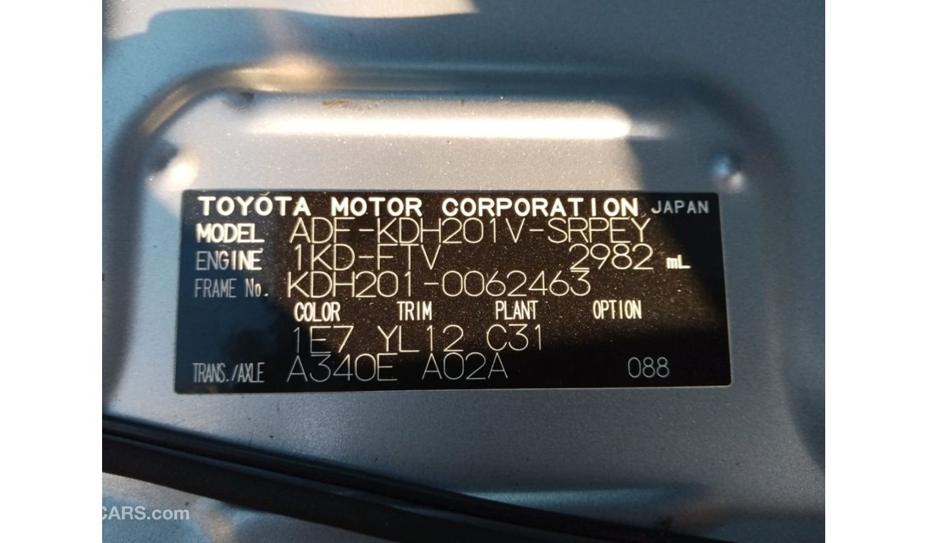 Toyota Hiace TOYOTQA HIACE RIGHT HAND DRIVE (PM1069)