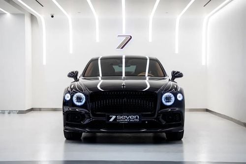 Bentley Flying Spur W12 FLYNG SPUR | FULL OPTION | EXCELLENT CONDITION | FULL SERVICE | BLACK ADDITIONAL