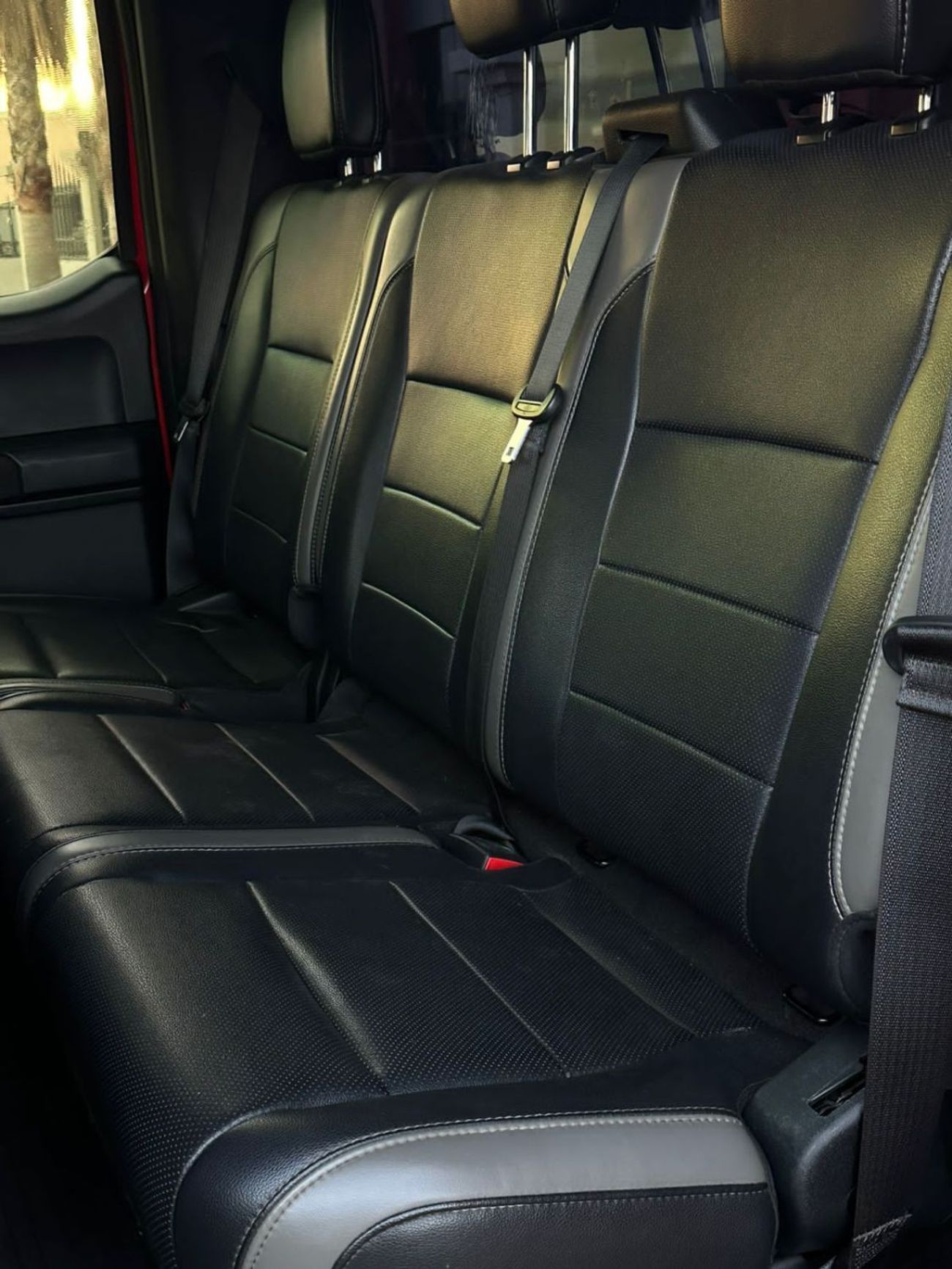 Ford F 150 Raptor خليجي