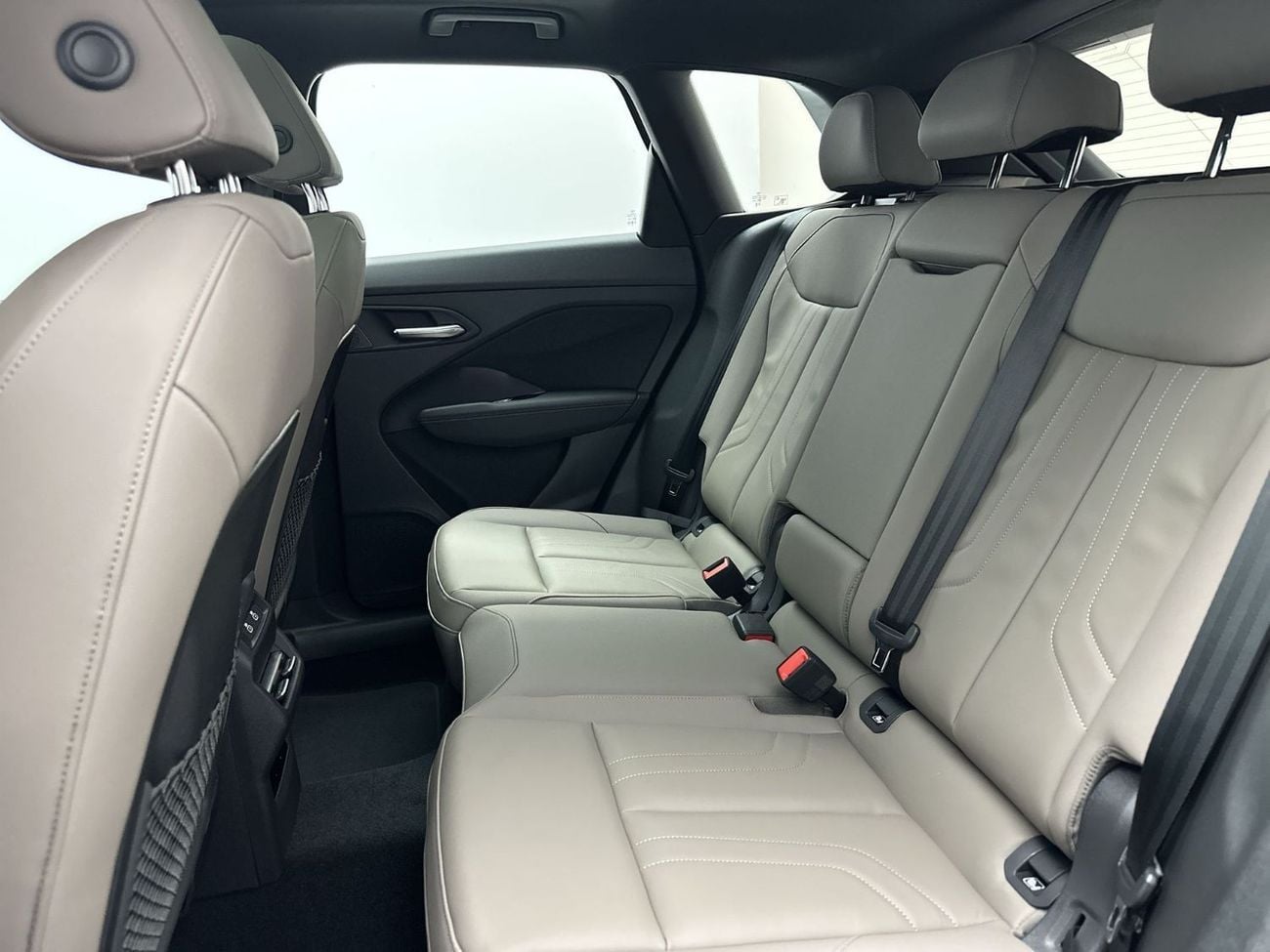 أودي Q3 SUV TFSI quattro 204hp Premium Edition (Ref# 26686)