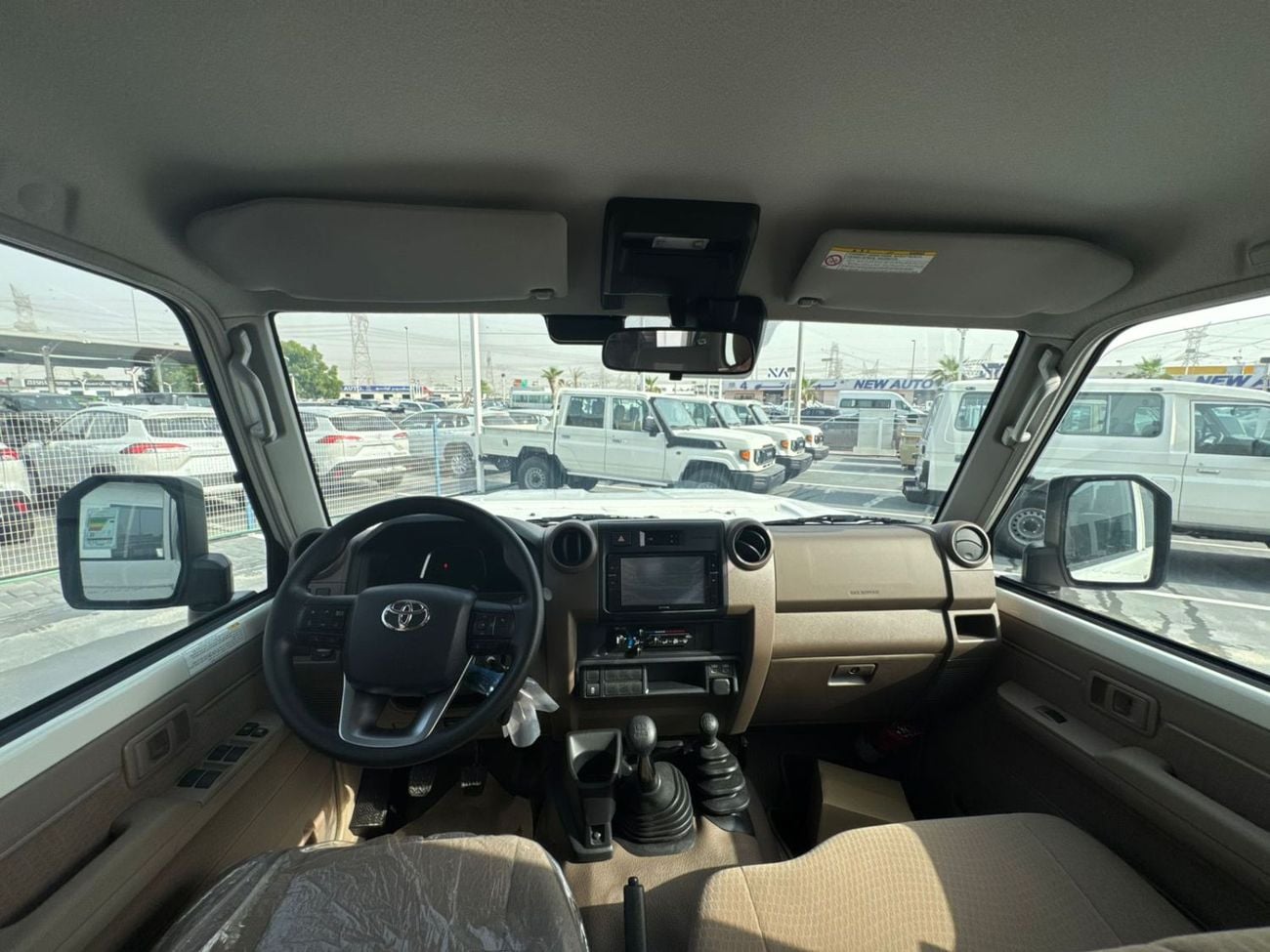 Toyota Land Cruiser 70 HT S- DLX LC79 2026 2.8L V4 MT Diesel