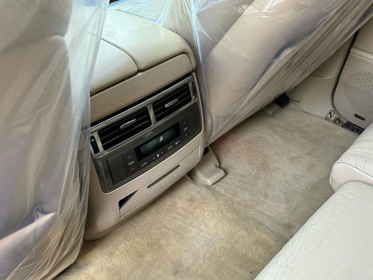 لكزس LX 570 لكزس LX 570 s خليجي 2010 محول 2020