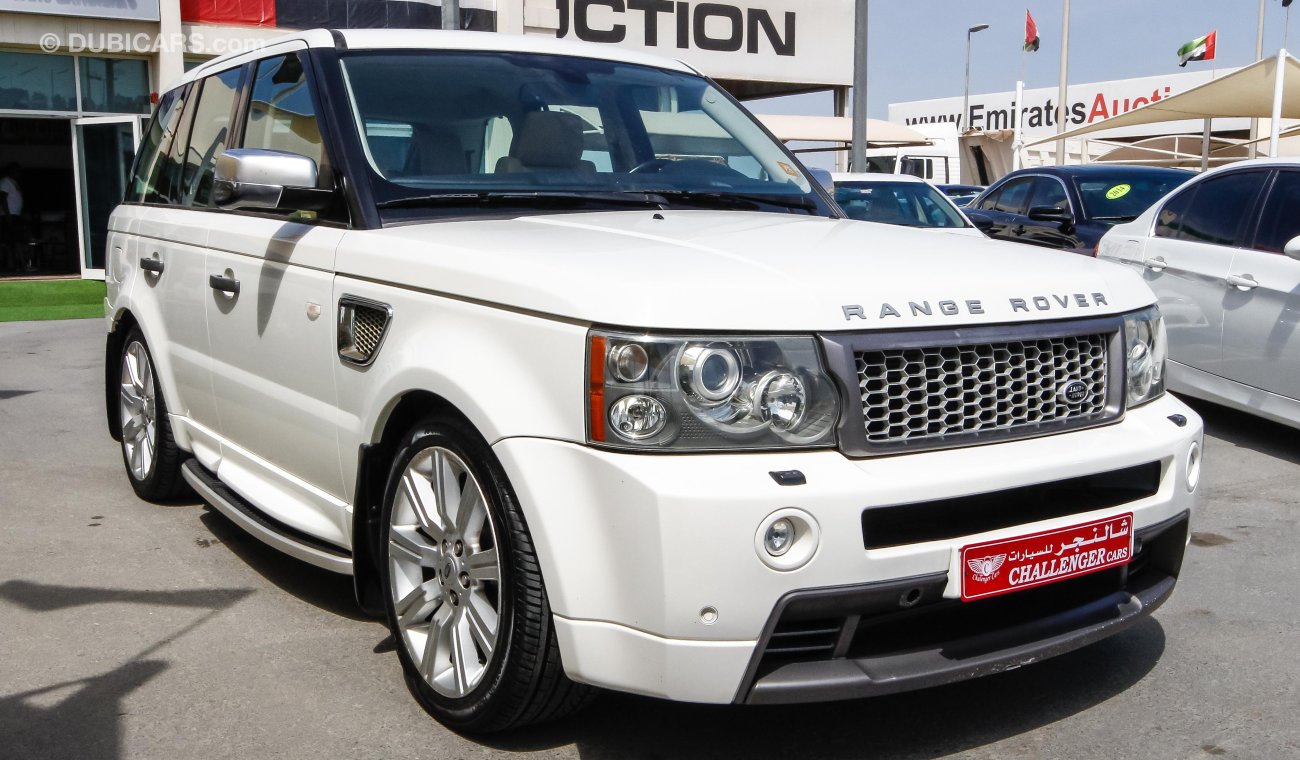 Land Rover Range Rover Sport HSE With Supercharged badge