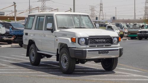 Toyota Land Cruiser 70 LX 4.0 L V6