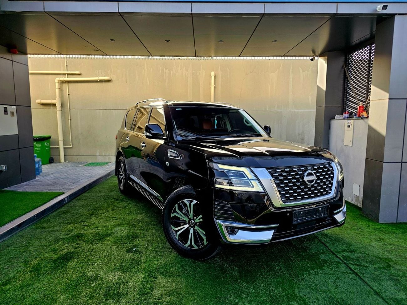 Nissan Patrol NISSAN PATROL / GCC LOW MILEAGE /  PPF PROTECTED / SINGLE OWNER