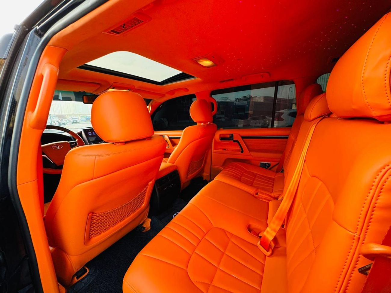 Toyota Land Cruiser 2019 Model Facelift To 2025 Shape Exterior and also Interior Change to Mercedes G63 Yellow Edition