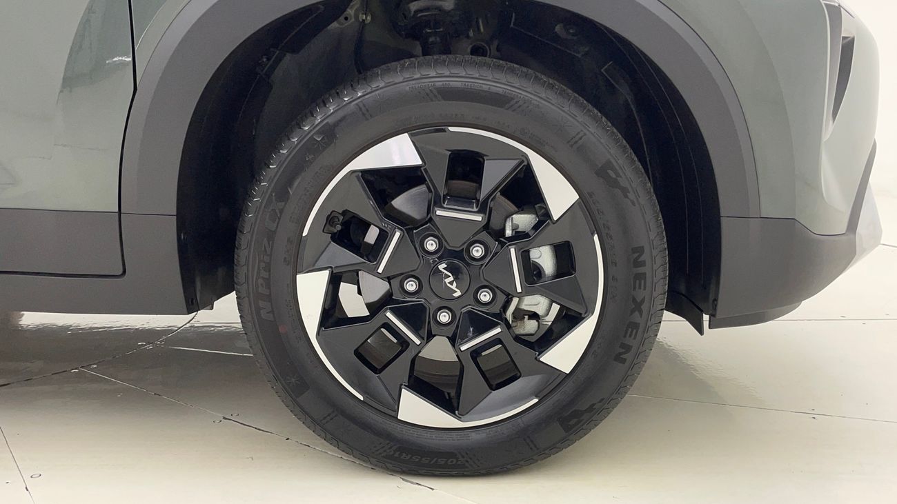 كيا سونیٹ EX 1.5 | بدون دفعة مقدمة | اختبار القيادة في المنزل