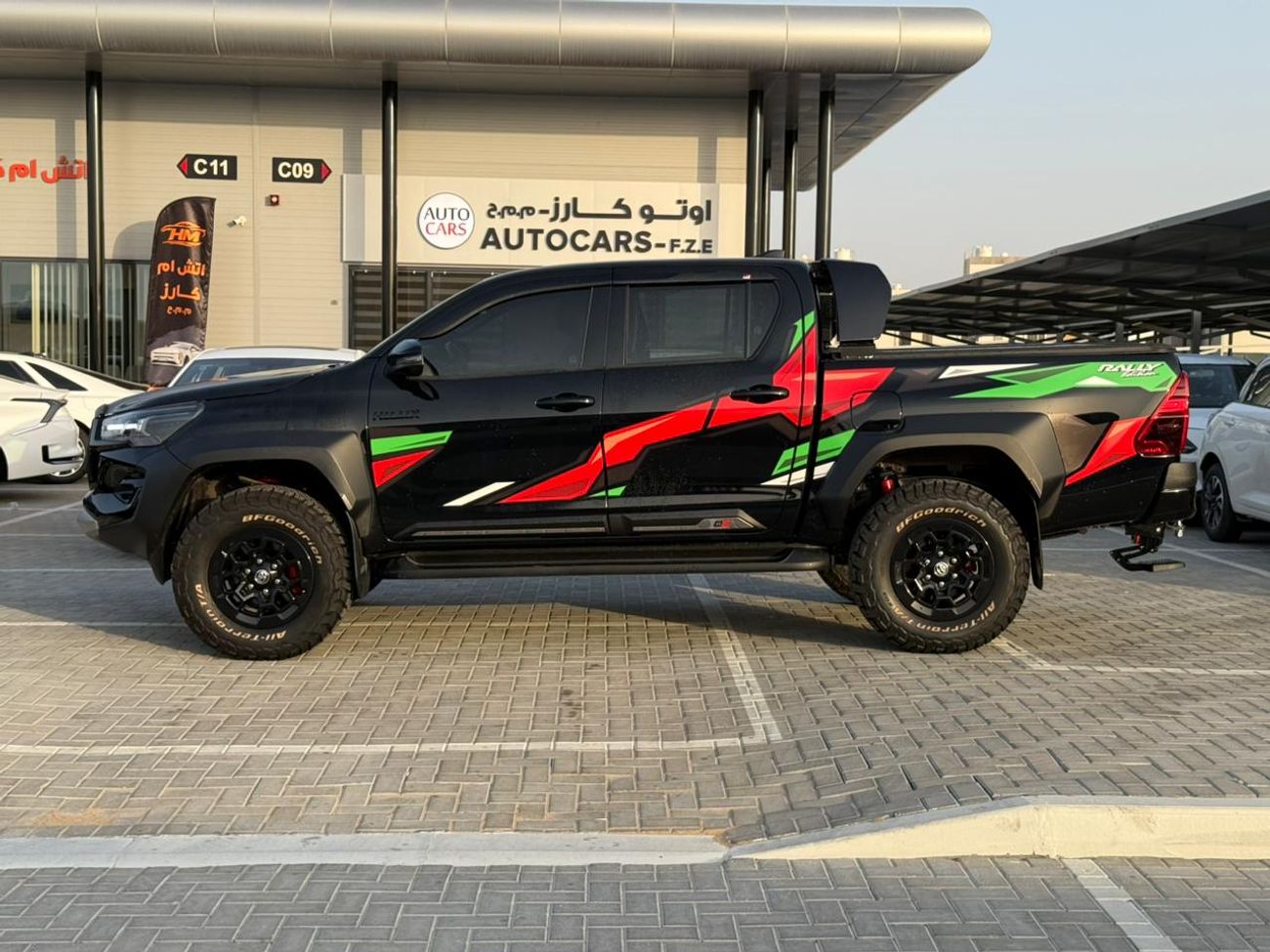تويوتا هيلوكس 2.8L A/T (Rally Edition)